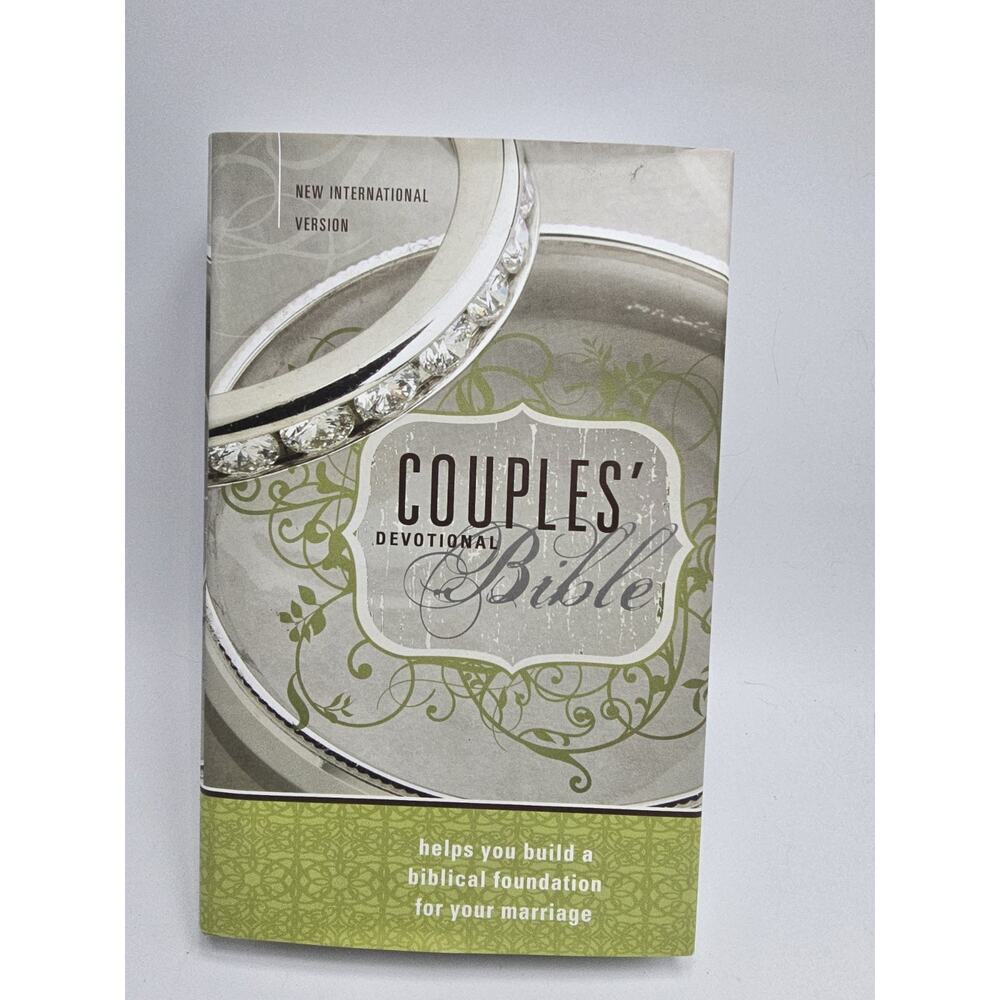 COUPLES' DEVOTIONAL BIBLE (NIV) By Zondervan - Hardcover